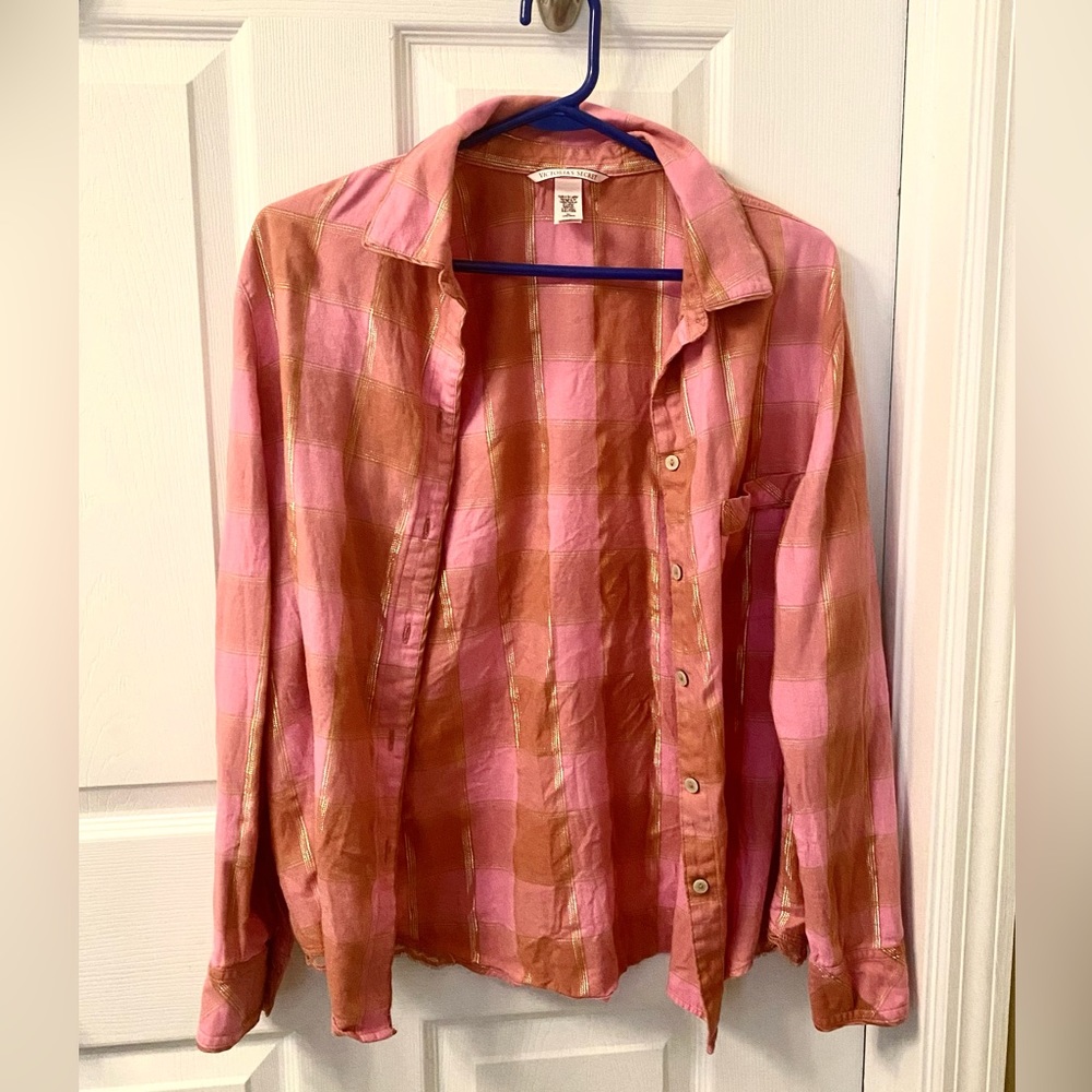 Victoria’s Secret Pink Button Down Top